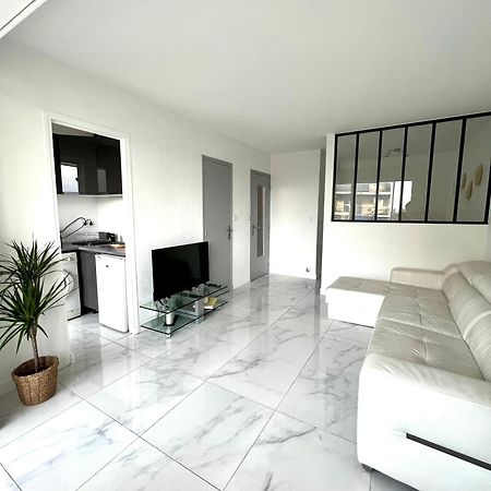 Studio 4 Couchages A 12 Min De La Plage A Pied Avec Wifi, Le Parking Est En Option Antibes Dış mekan fotoğraf
